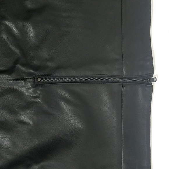 Modamix faux vegan leather skirt  w/front slit 22W - Picture 3 of 8